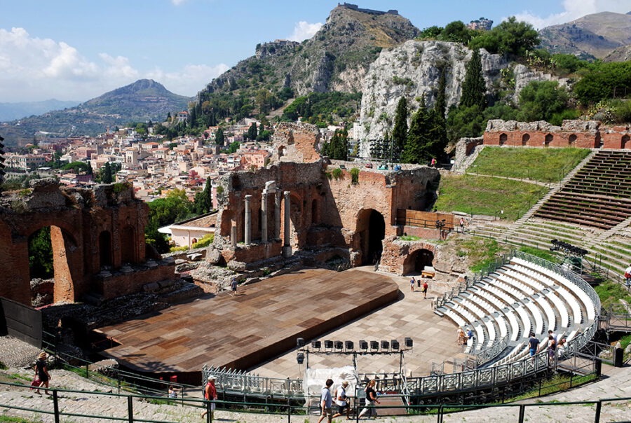 ancient greek theater in taormina