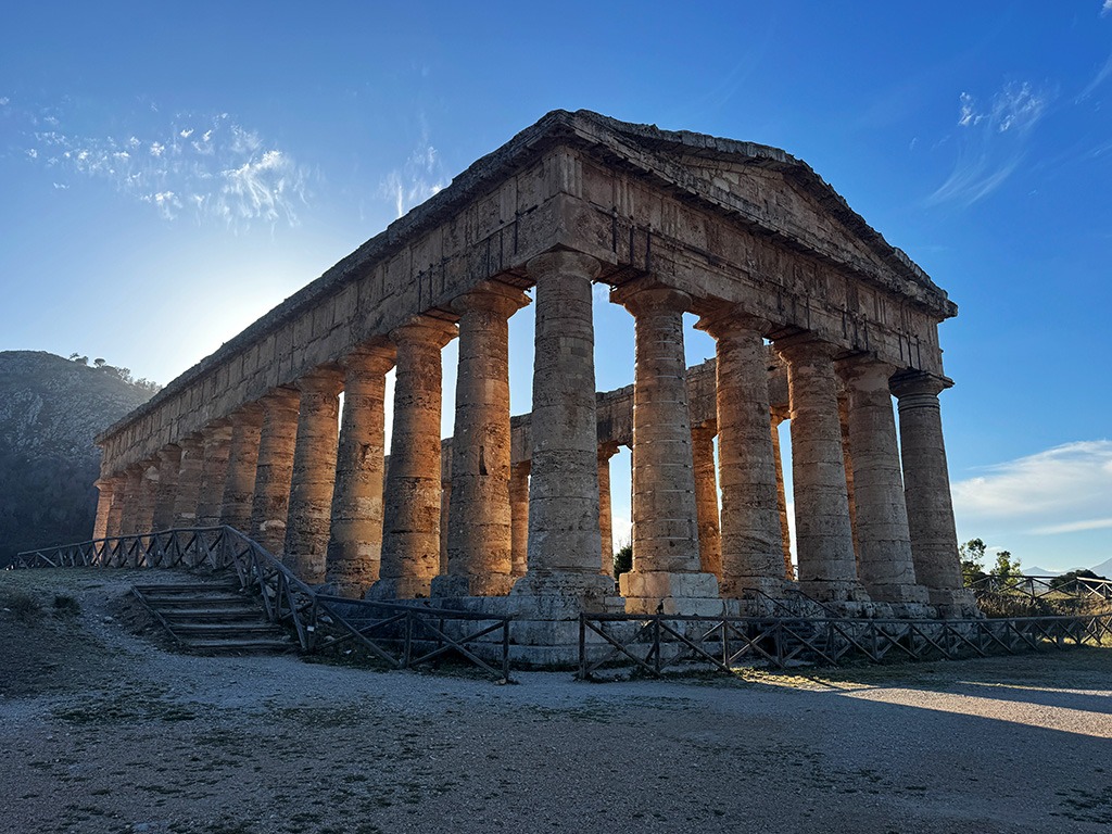 segesta temple ruins at sunset