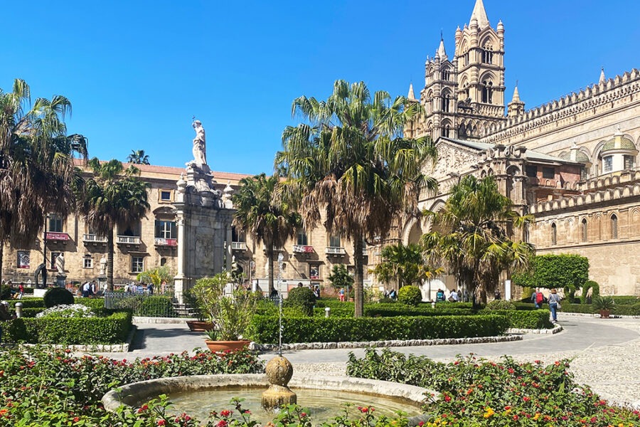 exterior view of palermo cathedral and courtyard